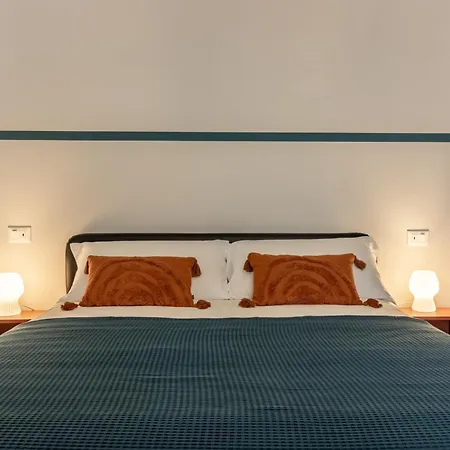 A Tutto Tondo - Comfort&style In Appartamento Lerici